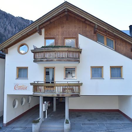 ザムナウンHaus Carnotアパートメント エクステリア 写真
