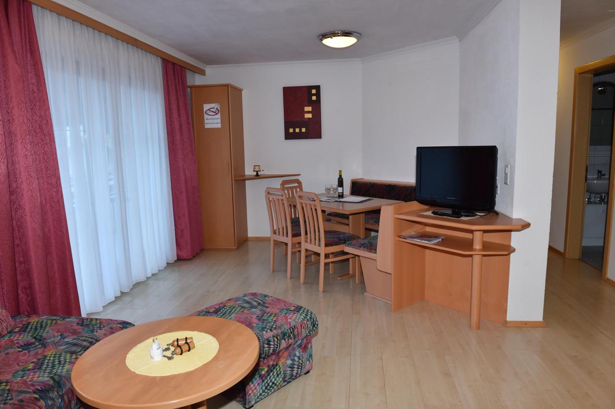 ザムナウンHaus Carnotアパートメント 部屋 写真